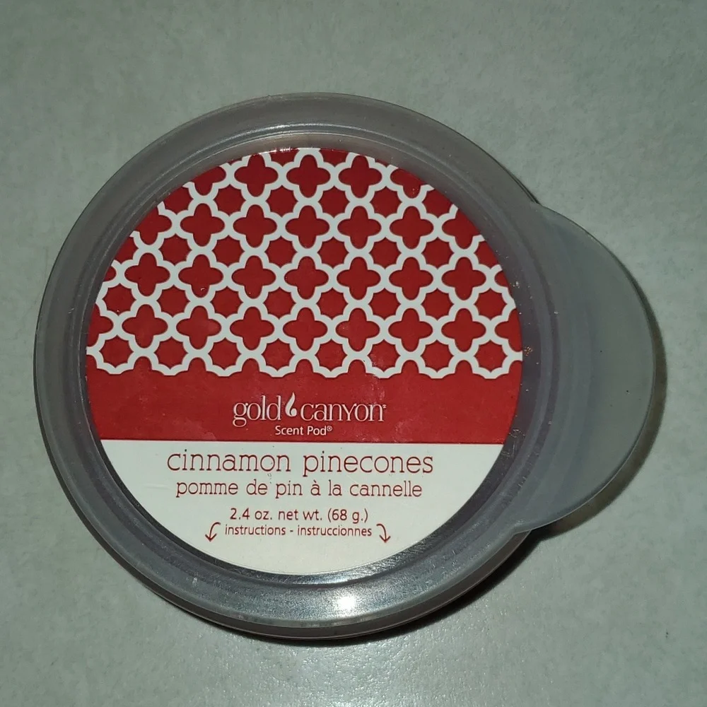 CINNAMON PINECONES‎ Gold Canyon 2.4 oz scent pod